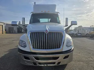 2020 International LT625