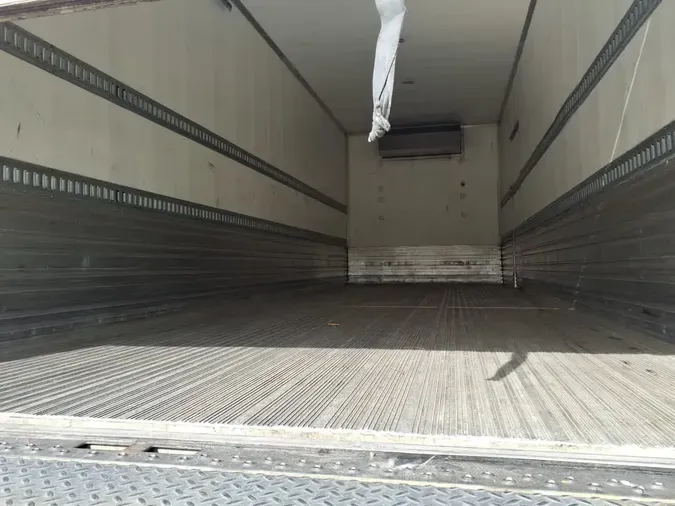 2019 FREIGHTLINER/MERCEDES M2 106