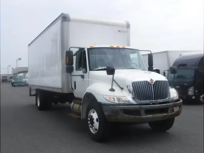 2018 NAVISTAR INTERNATIONAL 4300