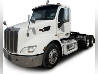 2021 Peterbilt 579