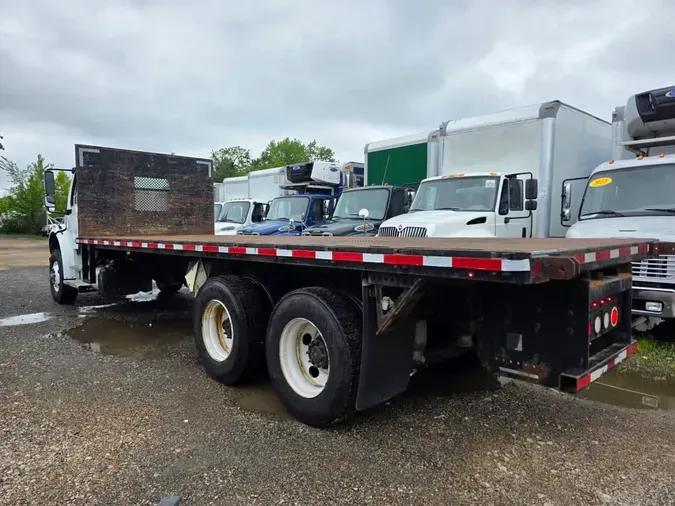 2016 FREIGHTLINER M2 106