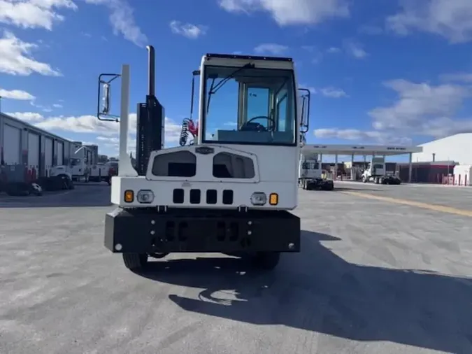 2018 AUTOCAR ACTT42