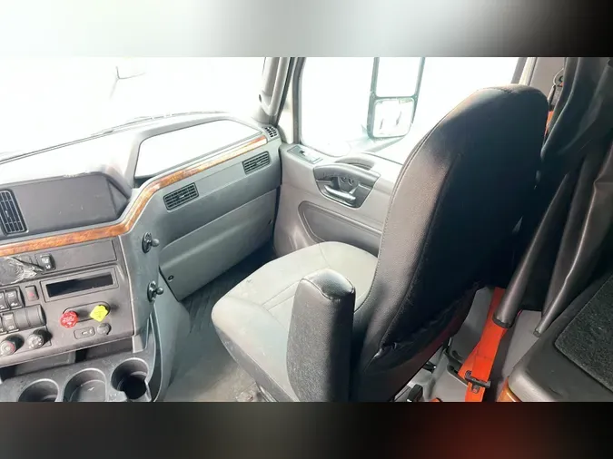 2020 International LT