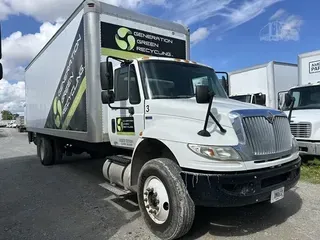 2014 INTERNATIONAL DURASTAR 4300
