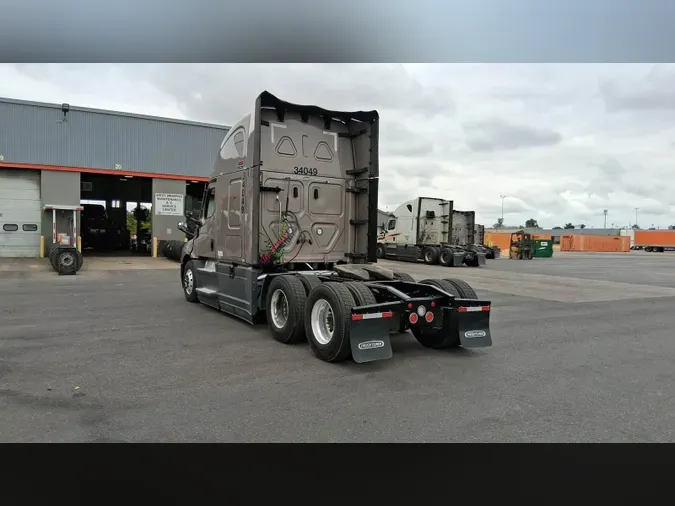 2025 Freightliner Cascadia 12675eb1ecf5edc3a21d801cf51befba7f0