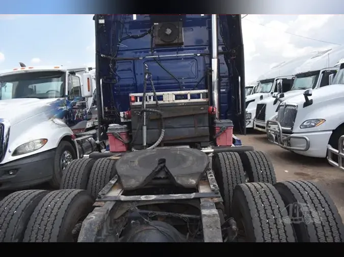 2014 VOLVO VNL64T780