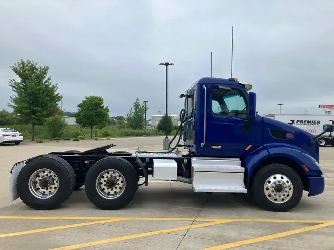 2022 Peterbilt 579