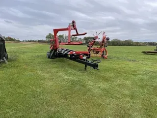 2019 Farm King 4480