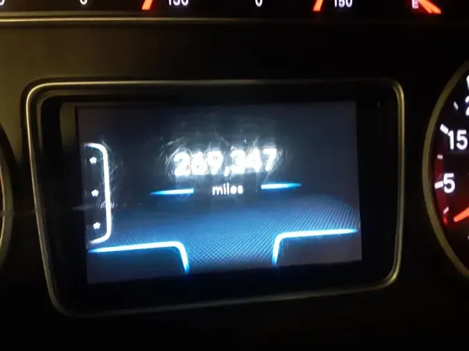 2019 NAVISTAR INTERNATIONAL LT625 DAYCAB T/A