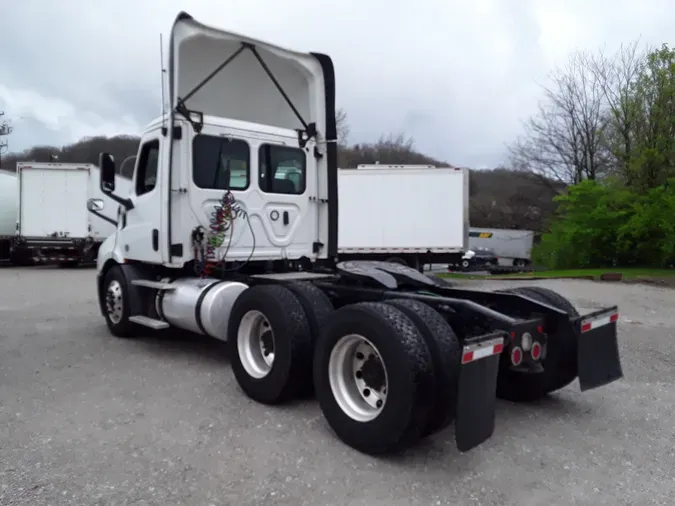 2019 FREIGHTLINER/MERCEDES NEW CASCADIA 116