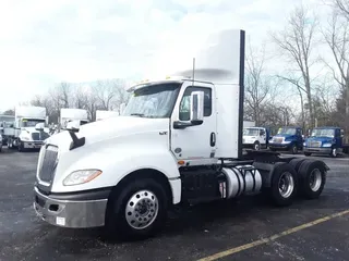 2020 NAVISTAR INTERNATIONAL LT625 DAYCAB T/A