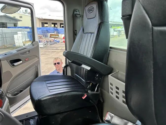 2022 Peterbilt 567