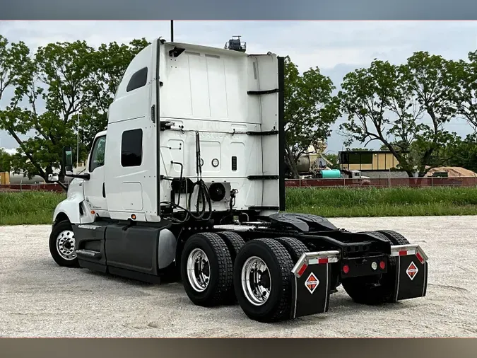 2020 INT LT625 6x4