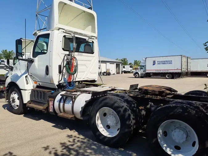 2019 NAVISTAR INTERNATIONAL LT625 DAYCAB T/A