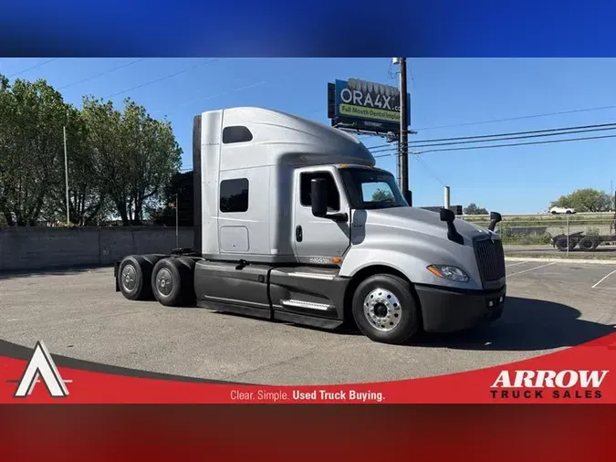 2022 INTERNATIONAL LT