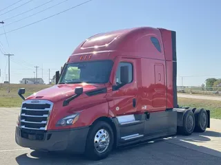 2021 FREIGHTLINER Cascadia 126