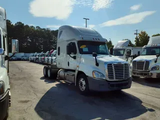 2019 FREIGHTLINER CASCADIA 125