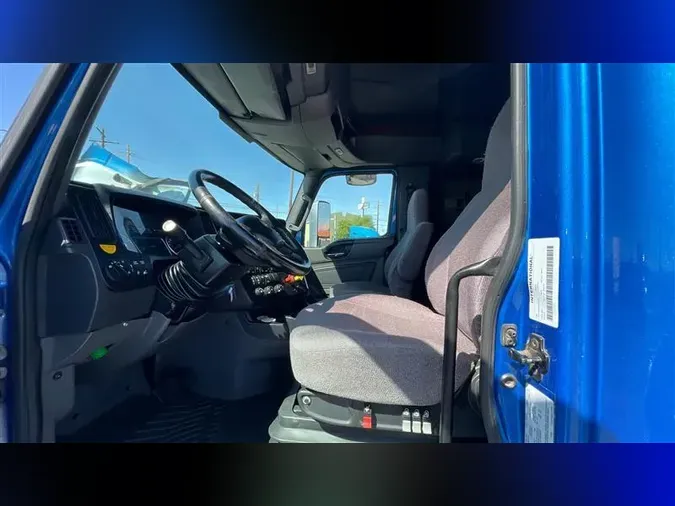2020 INTERNATIONAL LT