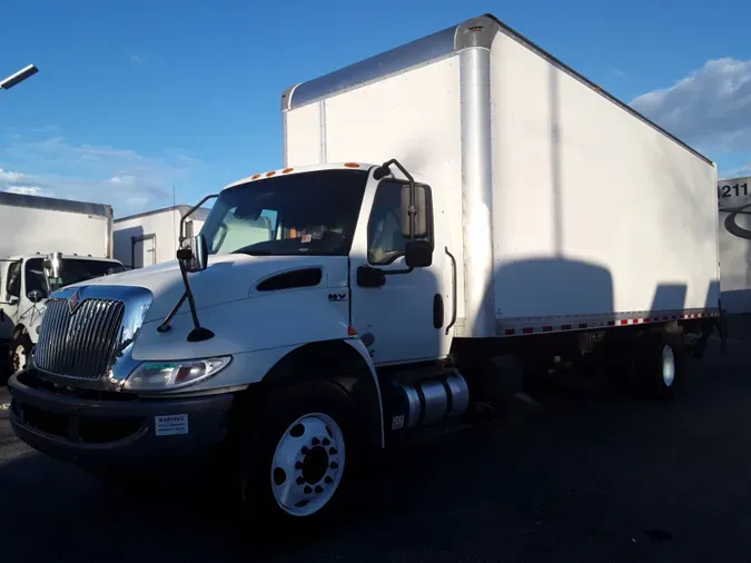 2020 NAVISTAR INTERNATIONAL MV607 (4X2)