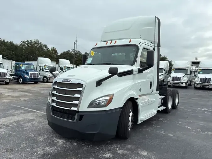 2019 FREIGHTLINER/MERCEDES NEW CASCADIA PX12664760cbfc81db3cb172d8f5f86fbfdfbf3