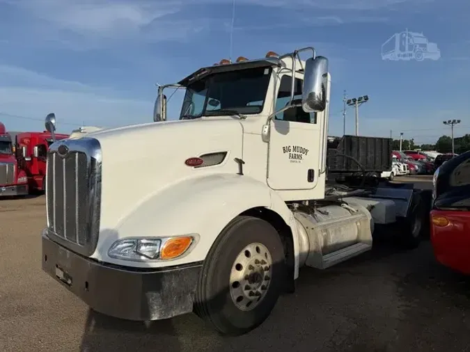 2013 PETERBILT 386