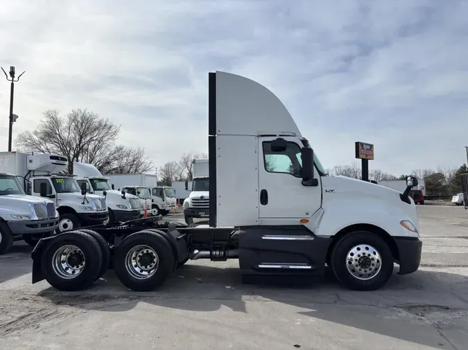 2021 International LT625