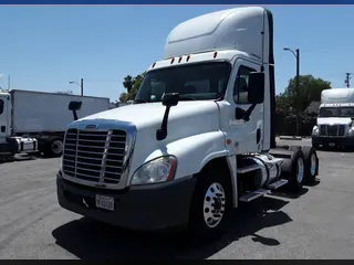 2018 FREIGHTLINER CASCADIA 125