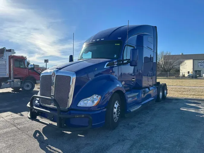 2021 KENWORTH T680