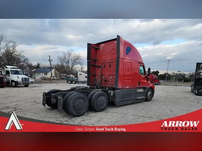 2021 FREIGHTLINER CA126