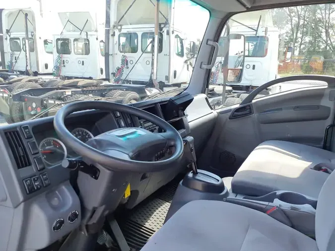 2019 ISUZU NQR