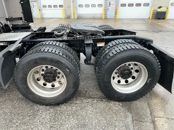 2020 Freightliner Cascadia