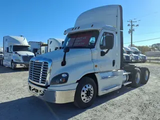 2018 FREIGHTLINER/MERCEDES CASCADIA 125