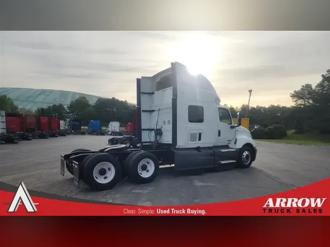 2022 INTERNATIONAL LT