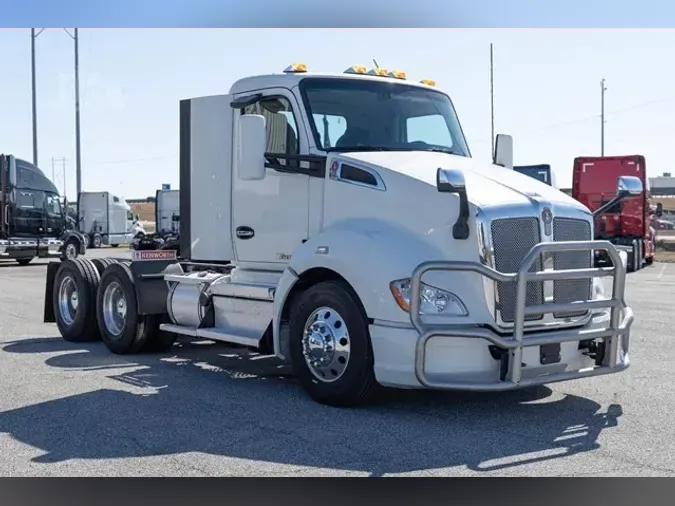 2021 KENWORTH T680