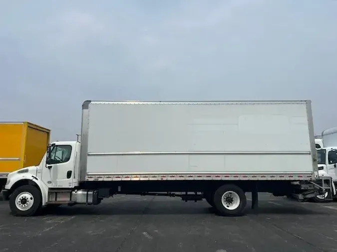 2020 Freightliner Business Class M2 106