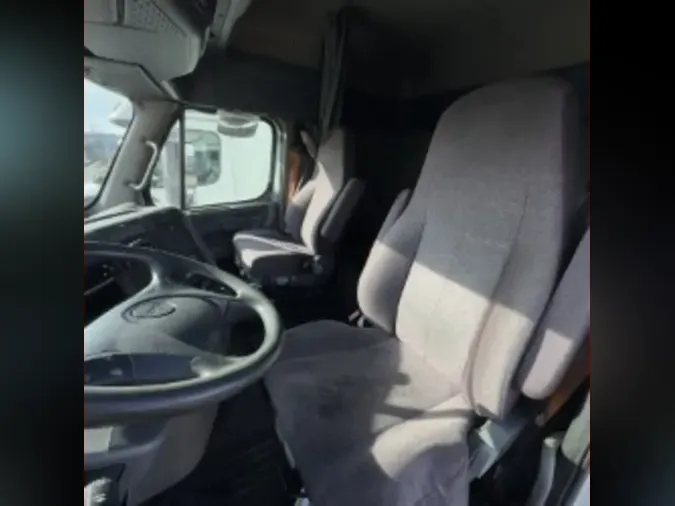 2019 FREIGHTLINER/MERCEDES CASCADIA 125