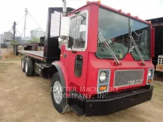 1984 Mack MR6855