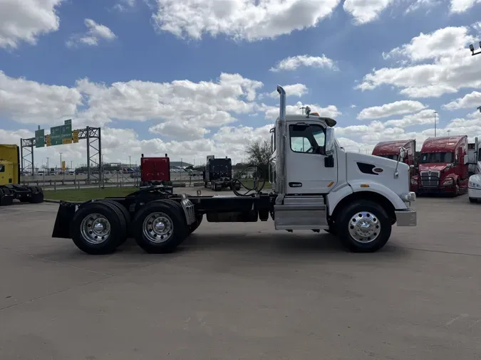 2020 Peterbilt 567762d629ebf9f7cd4f2d777361c108310