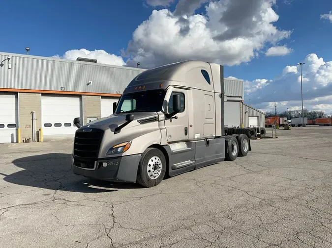 2023 Freightliner Cascadia