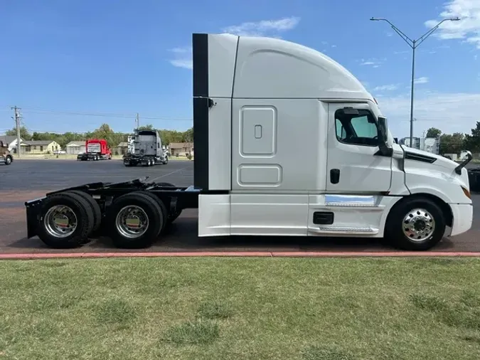 2022 FREIGHTLINER CASCADIA762f756845da676b8a823eb0b42c755d