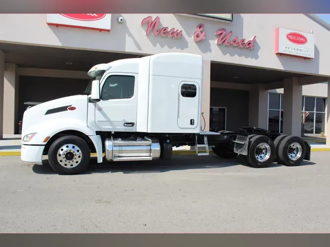2023 Peterbilt 579