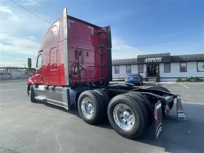 2019 FREIGHTLINER CASCADIA