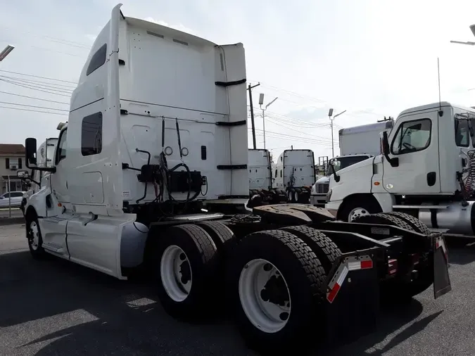 2019 NAVISTAR INTERNATIONAL LT625 SLPR CAB