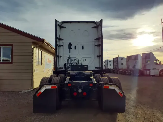 2021 FREIGHTLINER/MERCEDES NEW CASCADIA PX12664