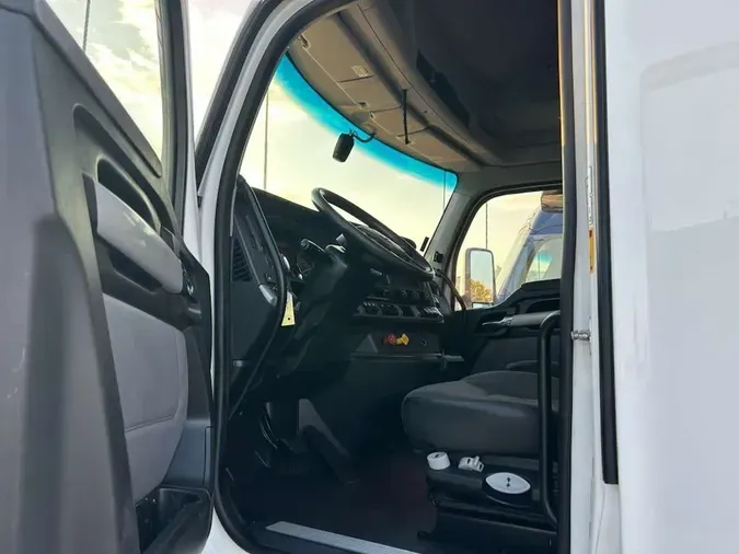 2022 Kenworth T680