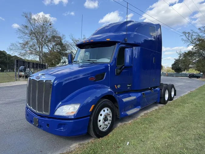 2022 Peterbilt 579