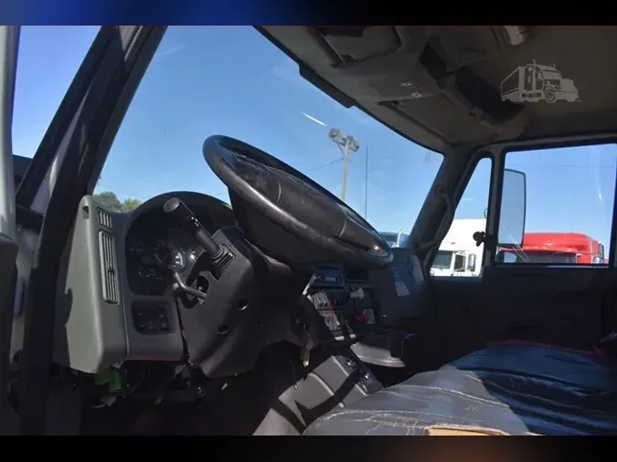 2011 INTERNATIONAL WORKSTAR 7400