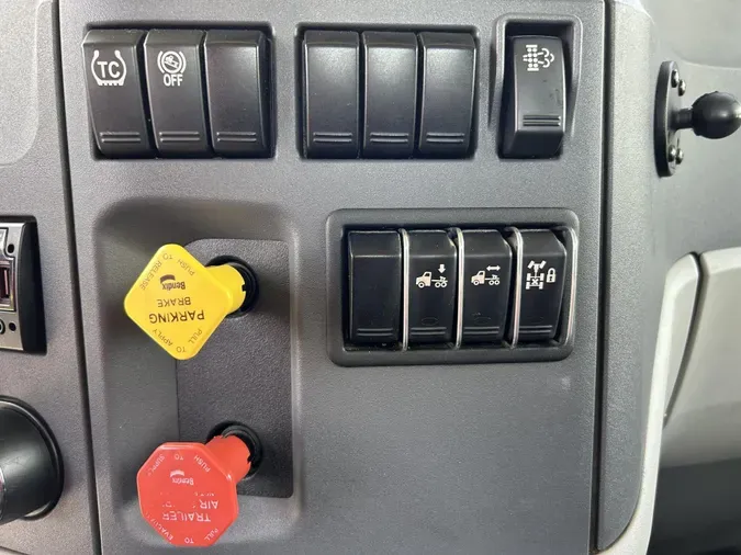 2021 Peterbilt 579