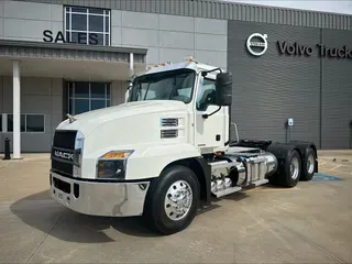 2019 MACK AN64T