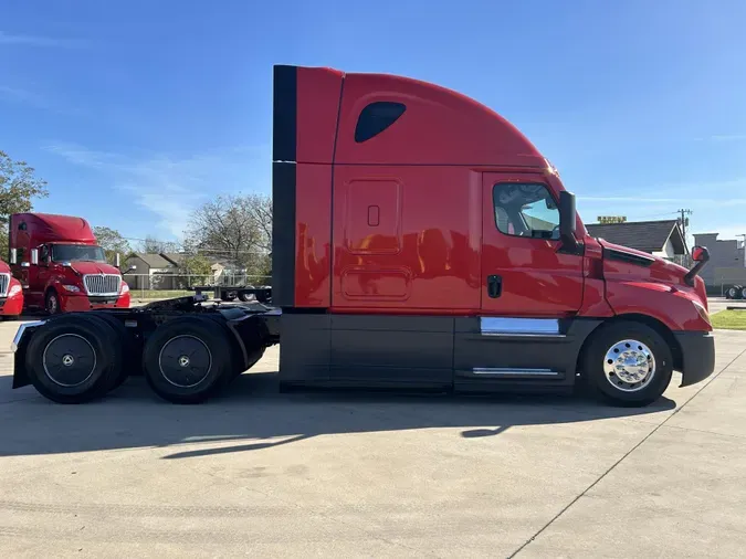 2021 Freightliner Cascadia